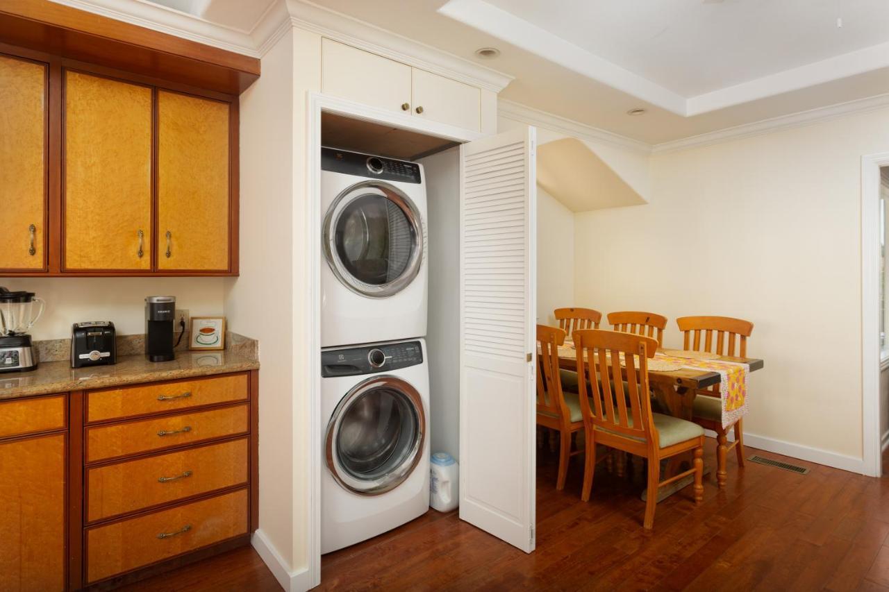 Spacious Renovated Petaluma Home- Pool Table, Fire Pit, Parking Exterior foto